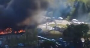 Tiroteo en Iglesia al este de Michigan EU deja 4 muertos y 8 heridos.