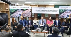 ”Una proeza lograr la comunicación de los 23 municipios incomunicados en tiempo récord”: Armenta.