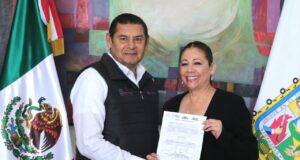 El gobernador Alejandro Armenta tomó protesta como secretaria de Bienestar a Laura Artemisa García Chávez