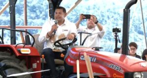 Con apoyos históricos al campo, gobierno estatal impulsa producción agrícola en Cuautempan